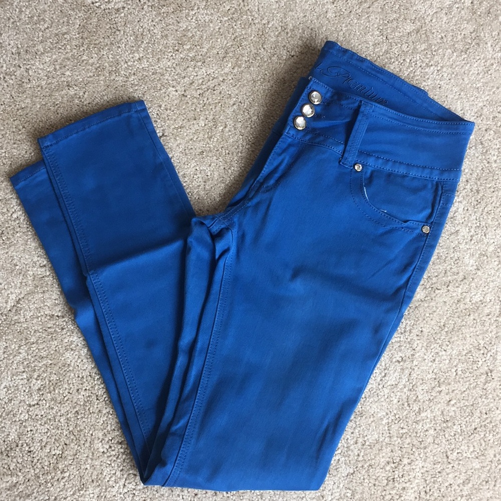 Skinny blue pants